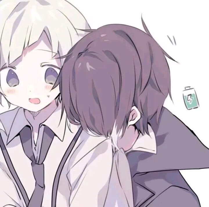 热播漫画封面